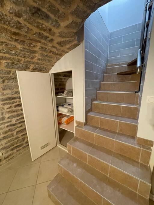 Residence Le Zola Compose De 3 Appartements Distincts En Hyper Centre De Dijon Avec Wifi ภายนอก รูปภาพ